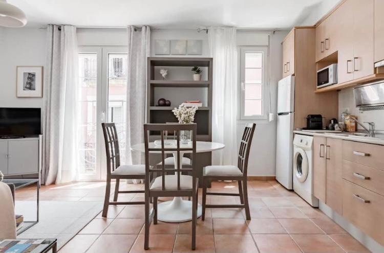 Apartamentos La Llum Alicante Zewnętrze zdjęcie
