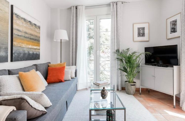 Apartamentos La Llum Alicante Zewnętrze zdjęcie